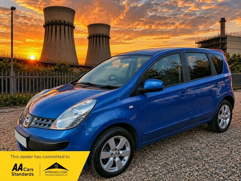 Nissan Note Tekna Blue