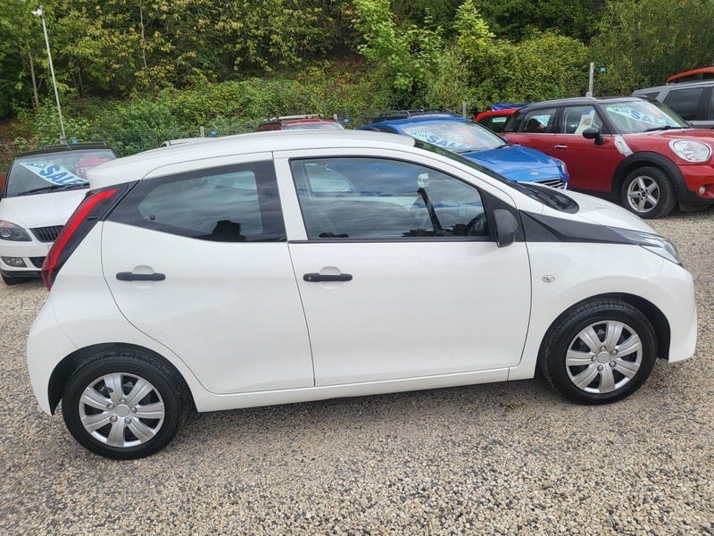 Toyota Aygo  Grey #11
