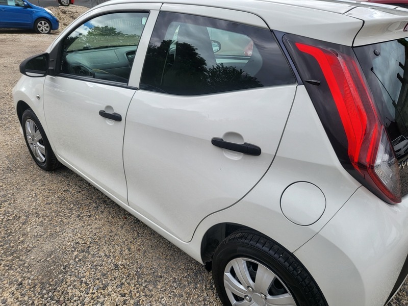 Toyota Aygo  Grey #21