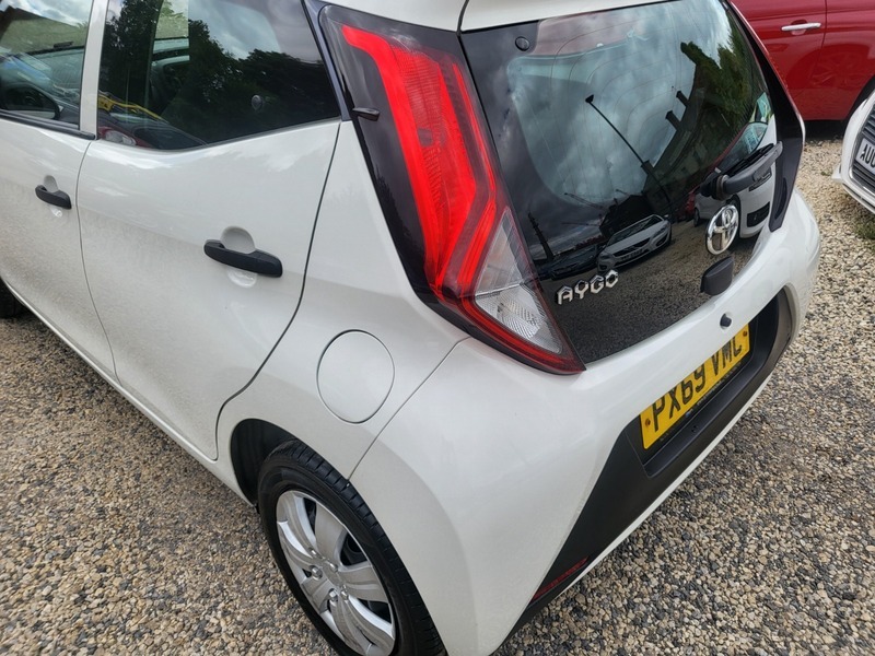 Toyota Aygo  Grey #19