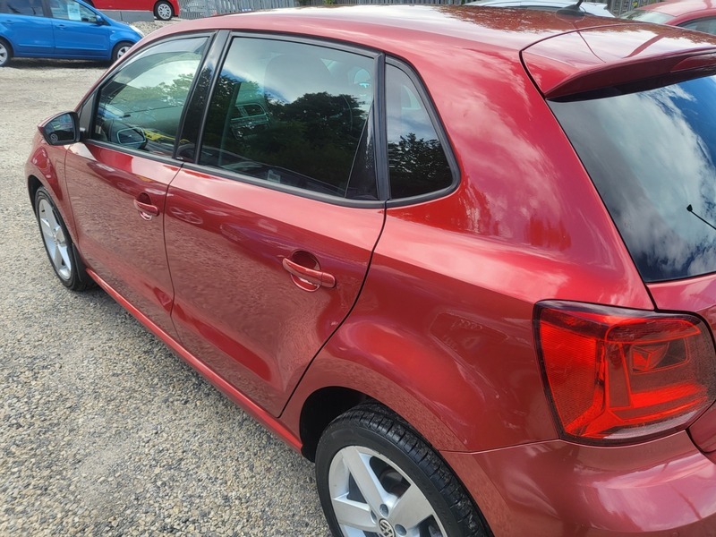 Volkswagen Polo 1.0 Bluemotion Red #21