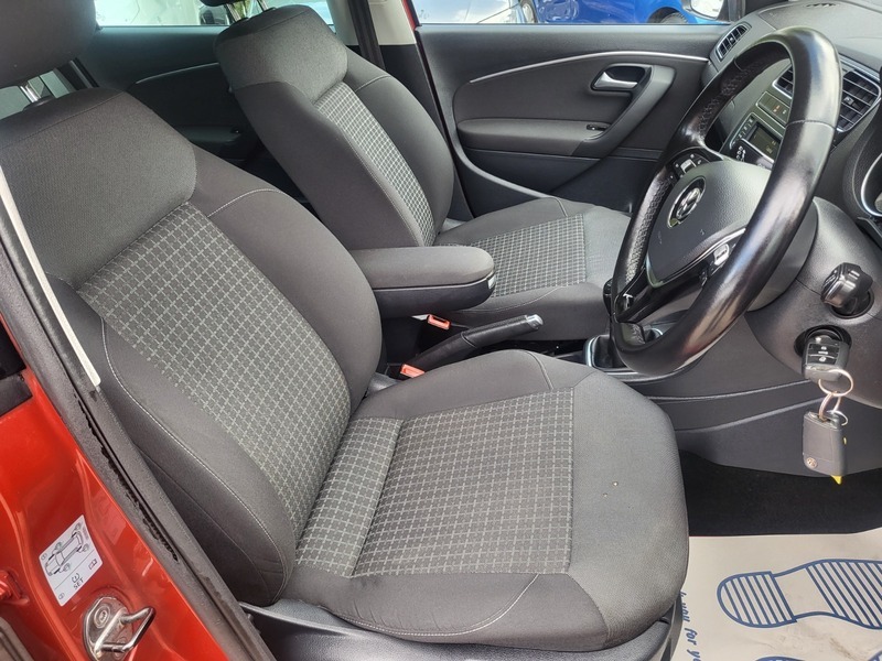 Volkswagen Polo 1.0 Bluemotion Red #14