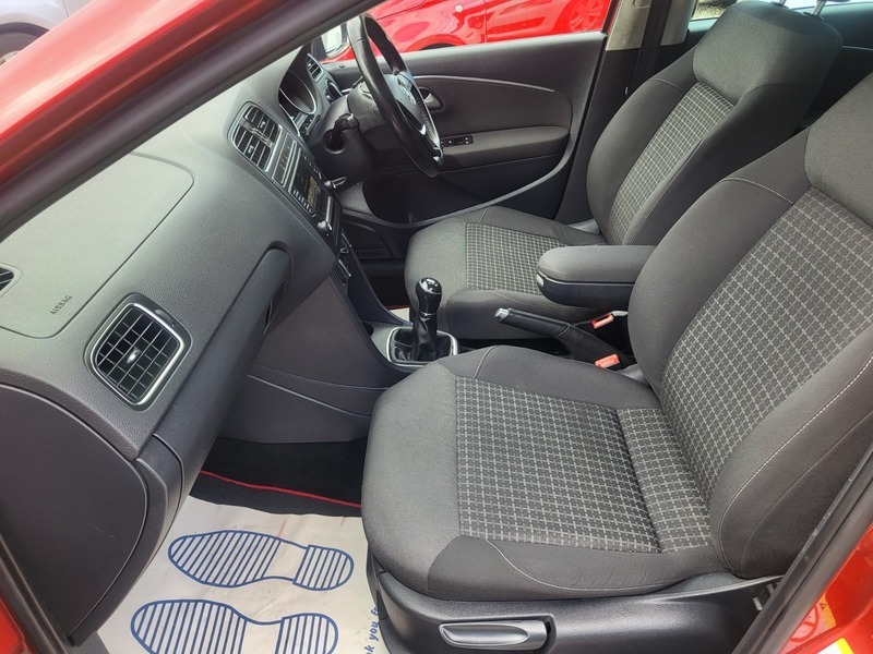 Volkswagen Polo 1.0 Bluemotion Red #22