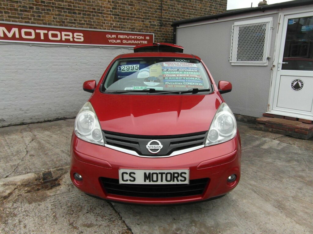 Nissan Note 1.4 16V N-tec Euro 4 Red