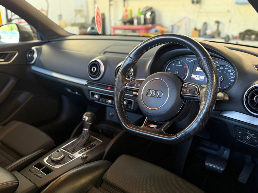 Audi Cabriolet 2.0 Tdi Sport Convertible S Tronic Quat Grey #2