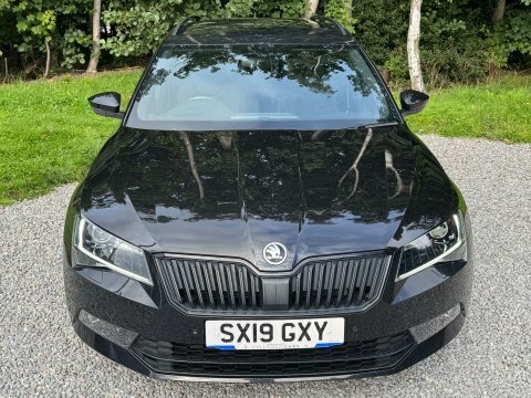 Skoda Superb 2.0 Superb Sportline Black #6