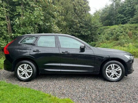 Volvo XC60 2.0 Xc60 Momentum Black #2