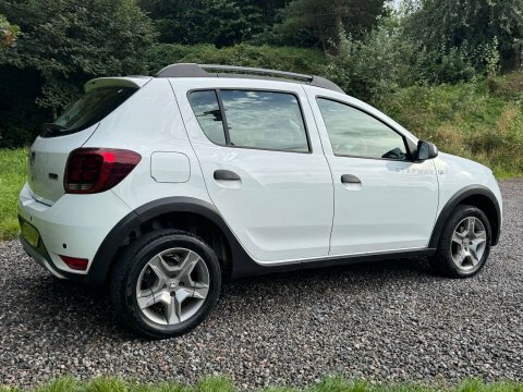 Dacia Sandero Stepway Laureate Dci White #3