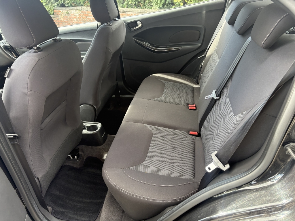 Ford KA+ 1.2 Zetec Black #5