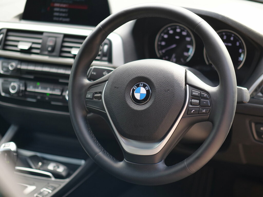 BMW 2 Series 1.5 218I Gpf Se Convertible Euro 6 Orange #5