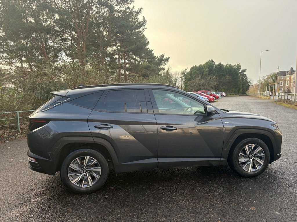Hyundai Tucson Se Nav White #12