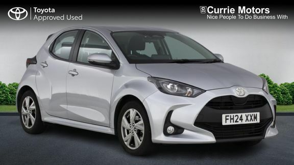 Toyota Yaris Icon Silver