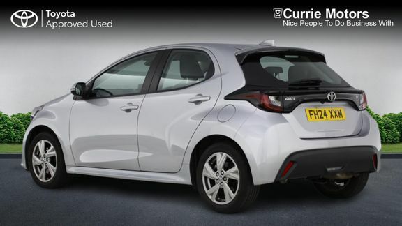 Toyota Yaris Icon FH24XXM Silver #4