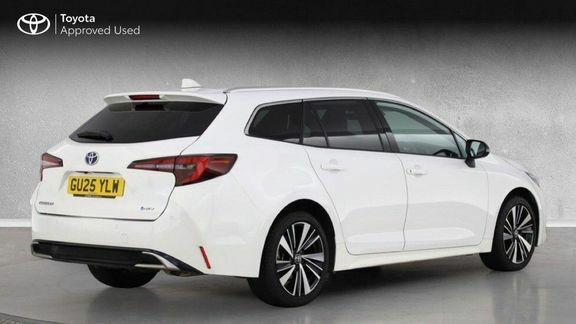 Toyota Corolla Design 1.8 Ts White #4