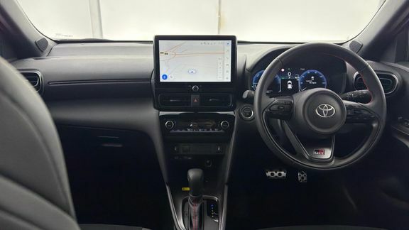 Toyota Yaris Cross Excel Black #6