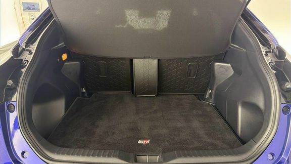 Toyota Yaris Cross Excel Black #45