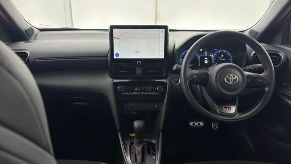 Toyota Yaris Cross Excel Black #38