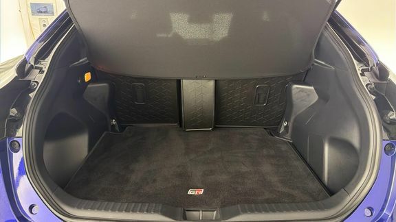 Toyota Yaris Cross Excel Black #13
