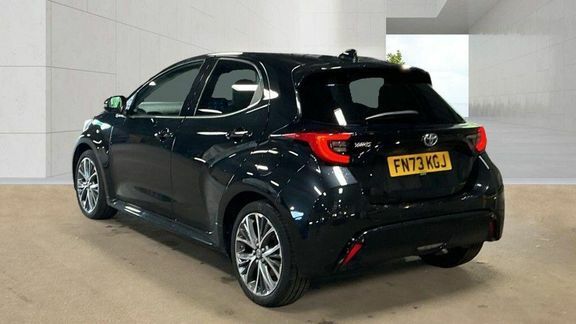 Toyota Yaris Excel Black #5