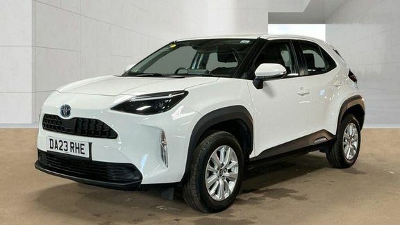Toyota Yaris Cross Icon Fwd White #2