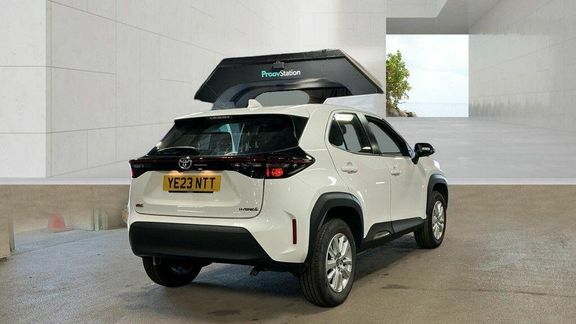Toyota Yaris Cross Icon Fwd White #6
