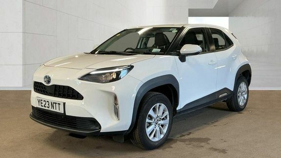 Toyota Yaris Cross Icon Fwd White #4