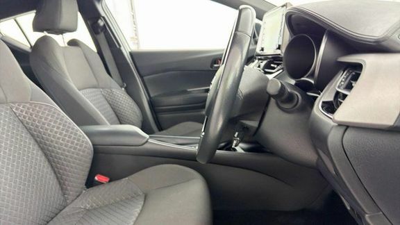 Toyota C-Hr Excel Black #39