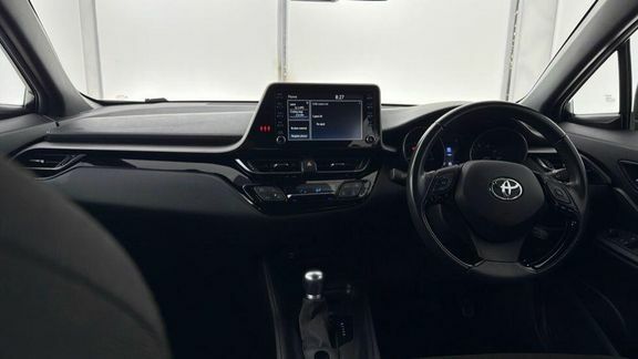 Toyota C-Hr Excel Black #33