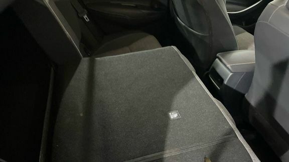 Toyota Corolla 2.0 Hybrid Excel #17
