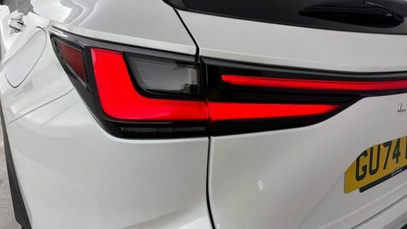 Lexus NX 450H 2.5 Premium E-cvt LL Pro White #25