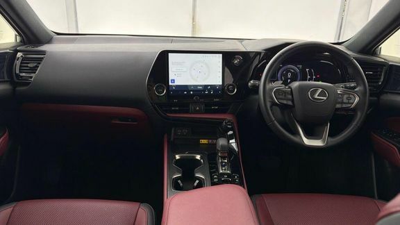 Lexus NX 450H 2.5 Premium E-cvt LL Pro White #10
