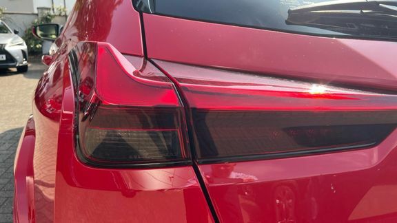 Lexus UX Ux 250H 4X2 Cvt Silver #21