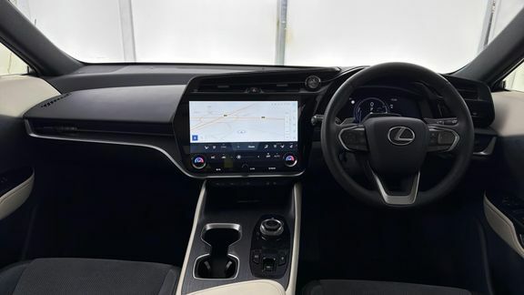 Lexus RZ 71.4Kwh Prem 4Wd  #35