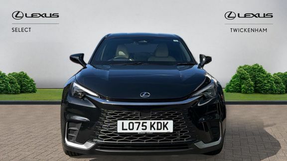 Lexus LBX Premium Plus Black #4