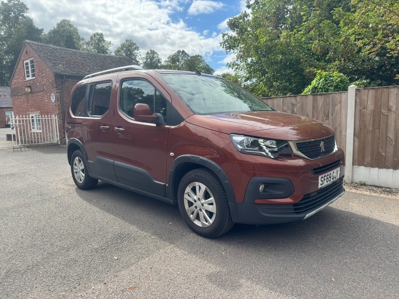 Peugeot Rifter 1.5 Bluehdi Allure Standard Brown #3