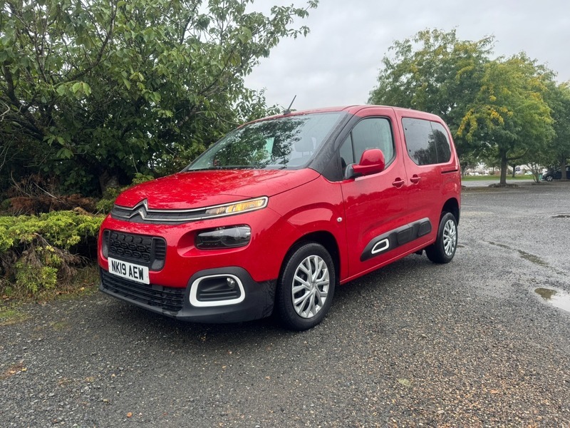 Citroen Berlingo 1.5 Bluehdi Feel M Red