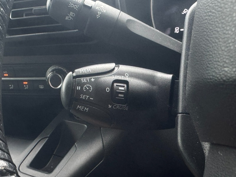 Citroen Berlingo Bluehdi Feel M Grey #31