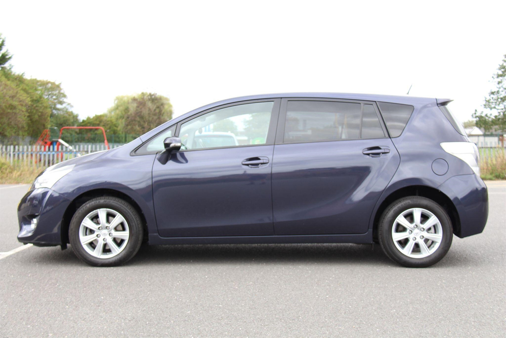 Toyota Verso 1.6 D-4d Excel Navpan Rf Silver #7