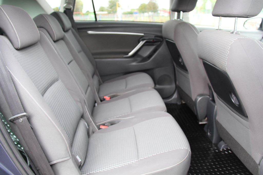 Toyota Verso 1.6 D-4d Excel Navpan Rf Silver #15