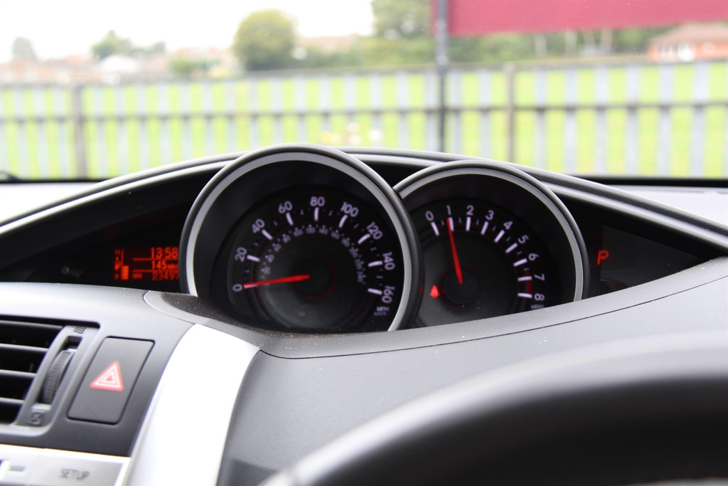 Toyota Verso 1.6 D-4d Excel Navpan Rf Silver #27