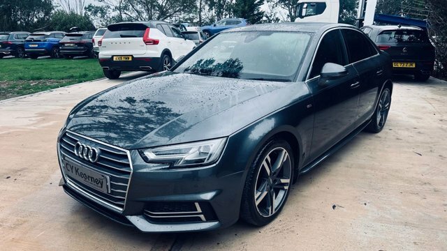 Audi A4 Tdi Ultra Sport Saloon Grey