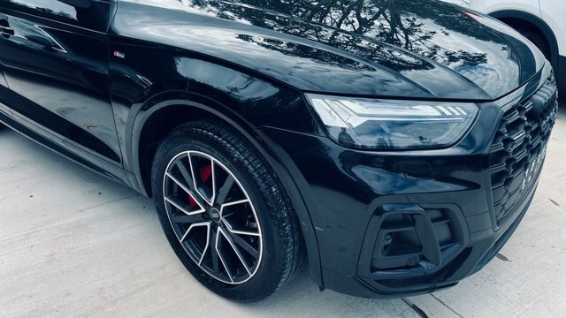 Audi Q5 Tdi 40 Edition 1 Black #3