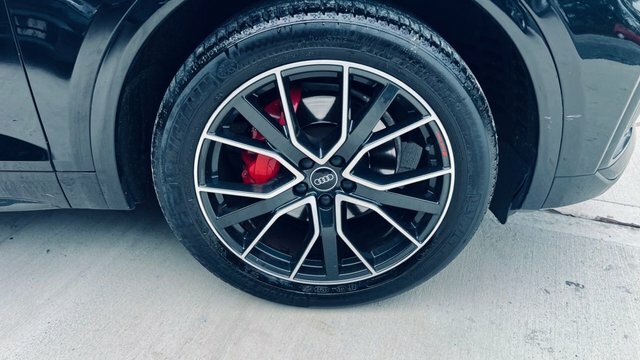 Audi Q5 Tdi 40 Edition 1 Black #6