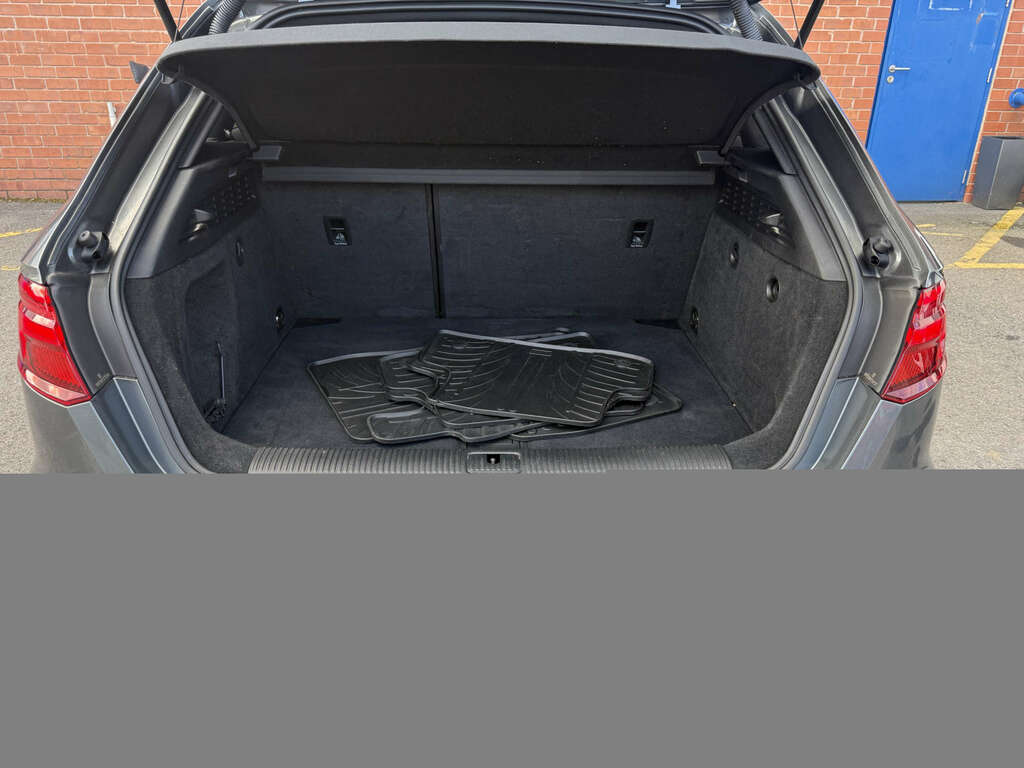 Audi S3 2.0 S3 Sportback Tfsi Black Edition Quattro Semi-a Grey #3