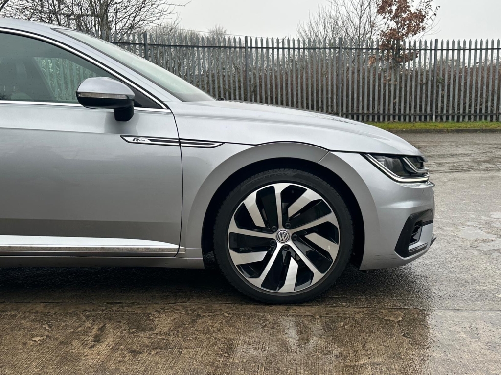 Volkswagen Arteon 2.0 R-line Tdi Dsg Silver #6