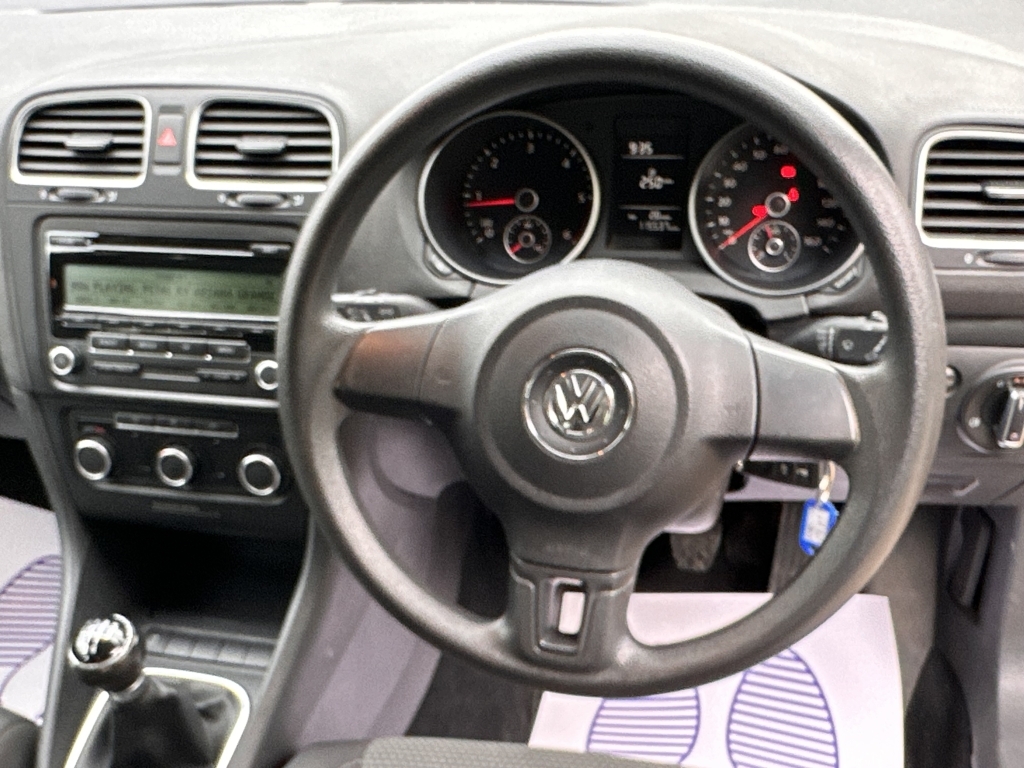 Volkswagen Golf 1.6 Tdi S Hatchback 105 Ps Blue #18