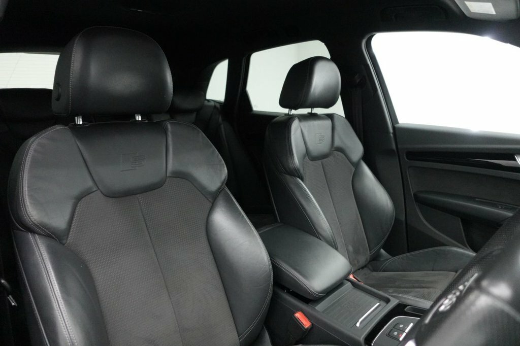 Audi Q5 3L S Line White #2