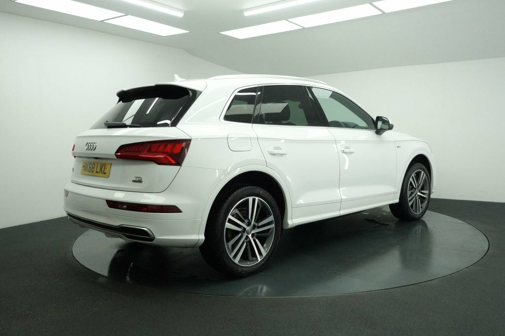 Audi Q5 3L S Line White #6