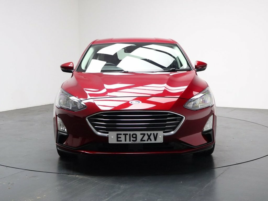 Ford Focus 1L Titanium ET19ZXV Red #4