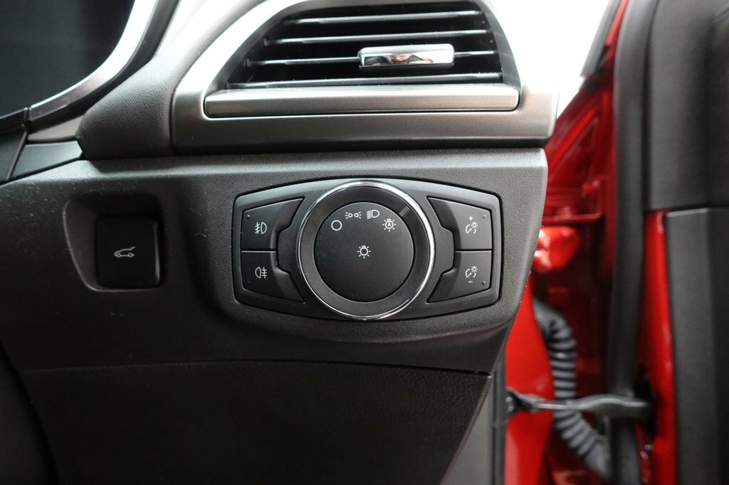 Ford Mondeo 2.0 Ecoblue Titanium Edition Powershift #38